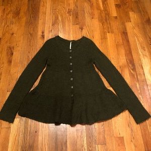 FREE PEOPLE SWEATER